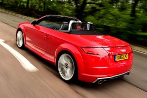 Audi TTS Roadster 2015 года  (UK)